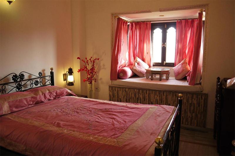 Hotel Sargam Sadan Udaipur Exterior foto