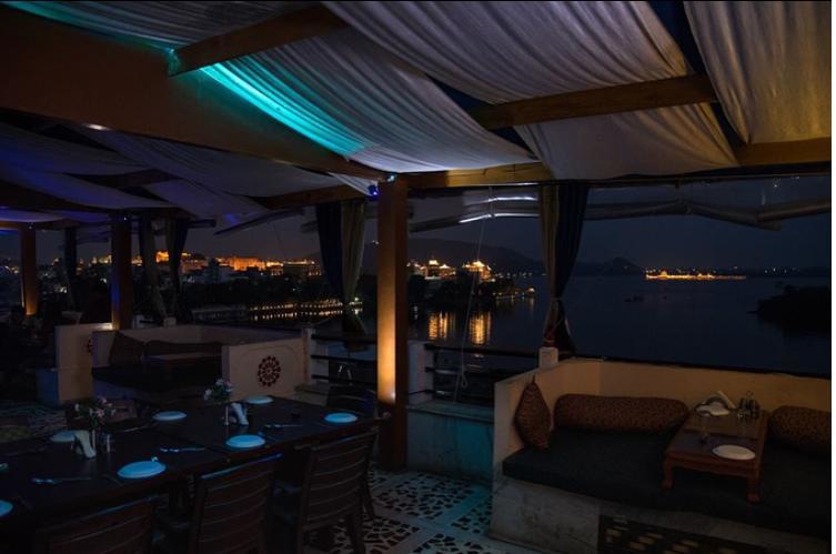 Hotel Sargam Sadan Udaipur Exterior foto